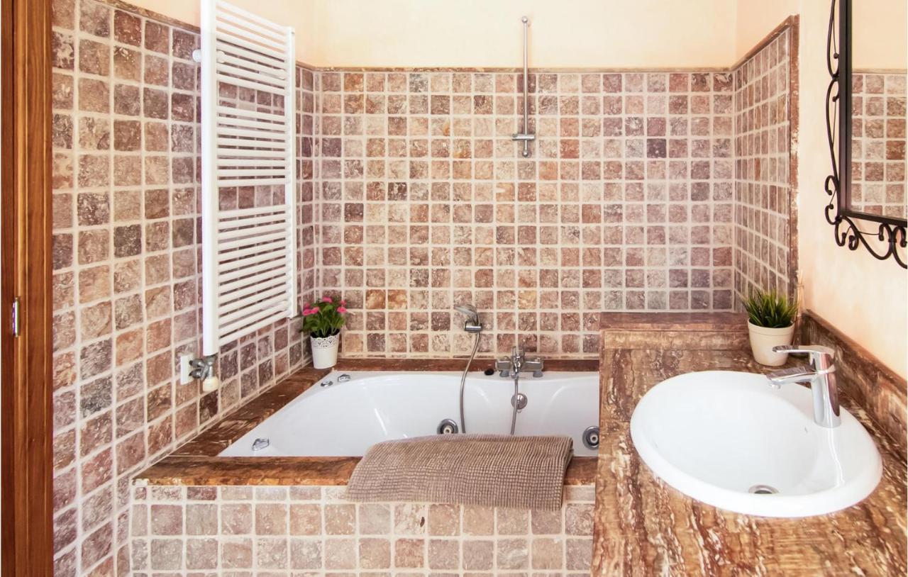 Ferienhaus Lovely In Mallorca With Wifi Cala Mesquida (Mallorca)